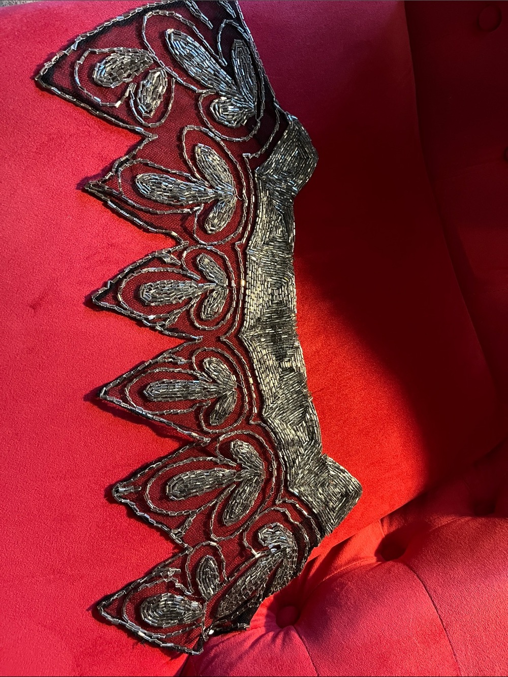 Vintage 1920s-30s Beaded Black and Silver Collar/Appliqué